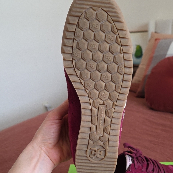 Sam Edelman Suede Ivey Lace Up Sneaker - Picture 5 of 10